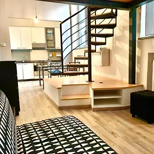 https://kibil-via-caldara.it-lombardy.com