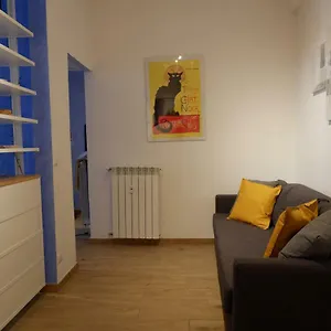 The Blue Strawberry House In San Giovanni Apartamento